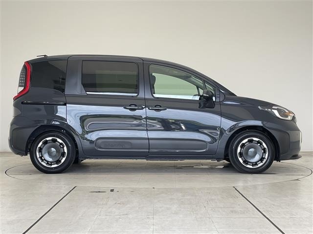 Toyota SIENTA 2025 8443985-2