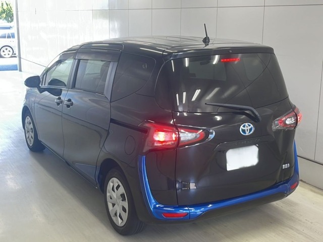 Toyota SIENTA 2017 8444023-1