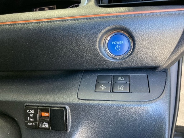 Toyota SIENTA 2017 8444023-5