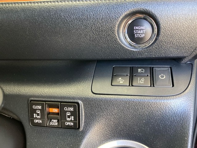 Toyota SIENTA 2018 8444024-5