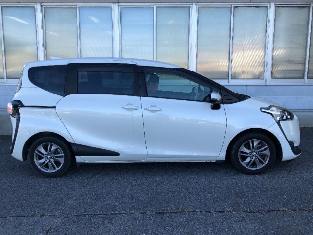Toyota SIENTA 2016 8444028-3