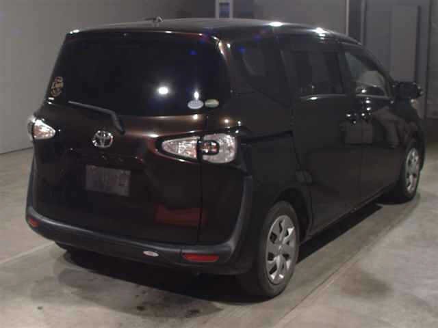 Toyota SIENTA 2017 8444030-1