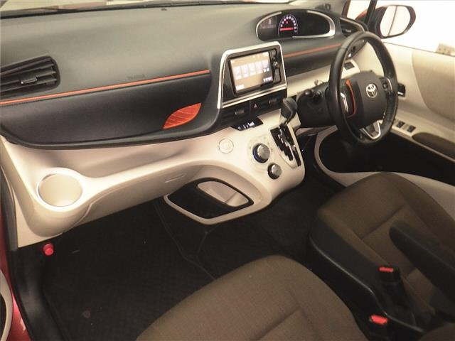 Toyota SIENTA 2017 8444112-4