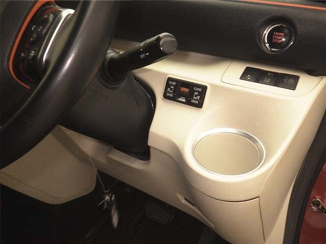 Toyota SIENTA 2017 8444112-8