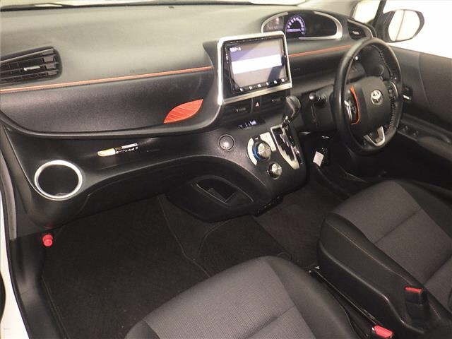Toyota SIENTA 2018 8444147-4