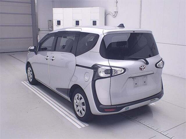Toyota SIENTA 2016 8444149-1