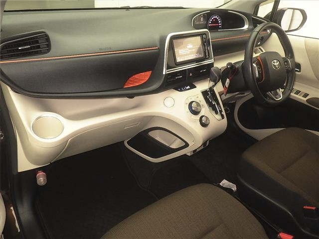 Toyota SIENTA 2016 8444156-4
