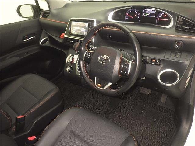 Toyota SIENTA 2018 8444160-3