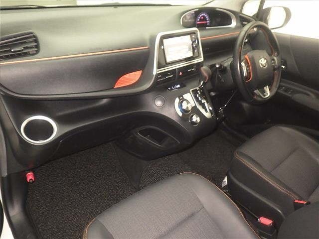 Toyota SIENTA 2018 8444160-4