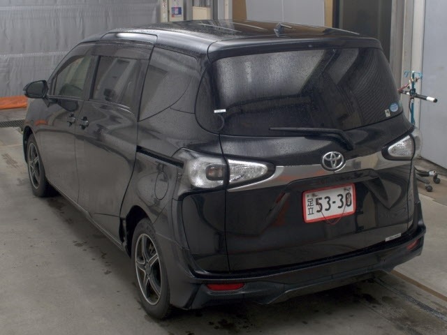 Toyota SIENTA 2015 8444222-1