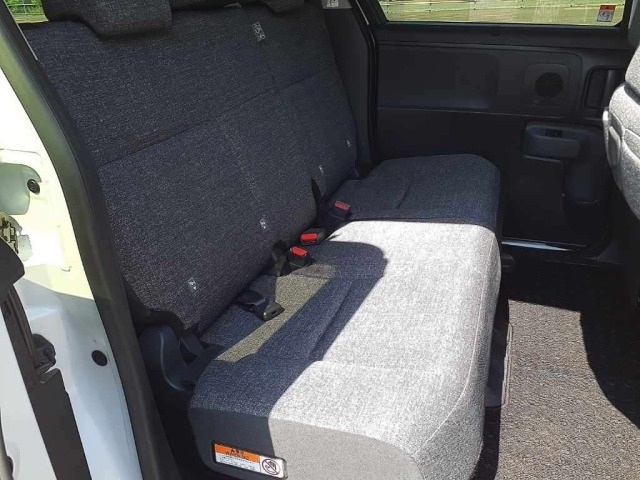 Toyota SIENTA 2025 8444245-12