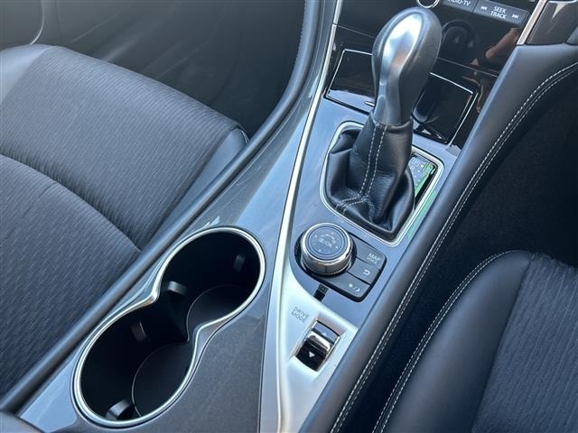 Nissan SKYLINE 2014 8448008-11