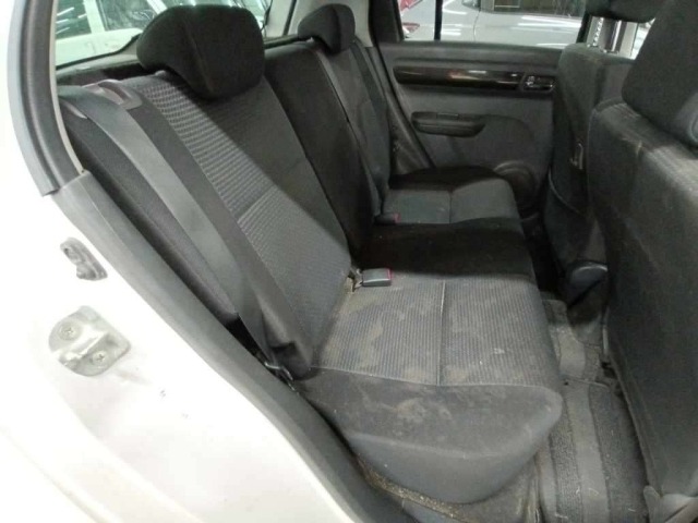 Suzuki SWIFT 2009 8460583-12