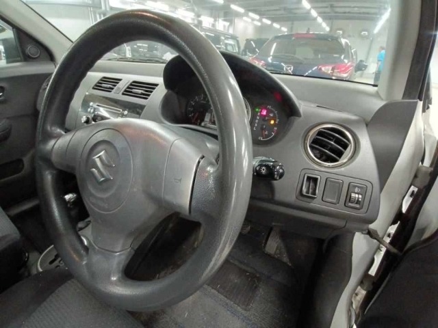 Suzuki SWIFT 2009 8460583-9