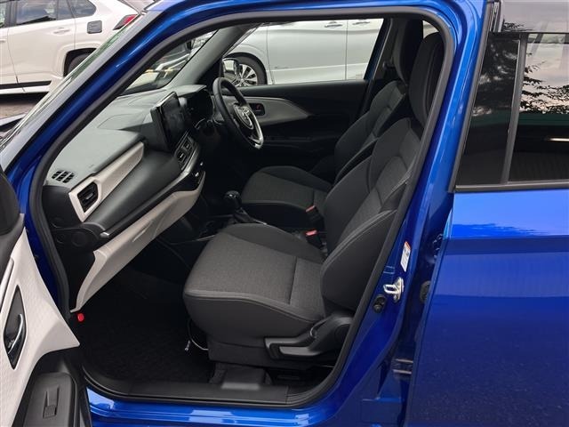Suzuki SWIFT 2024 8461188-8