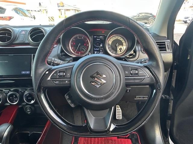 Suzuki SWIFT 2022 8461233-3
