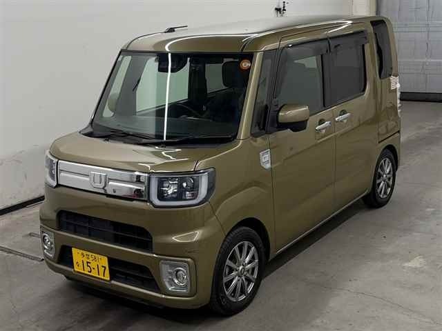 Daihatsu WAKE 2020 8464600-4