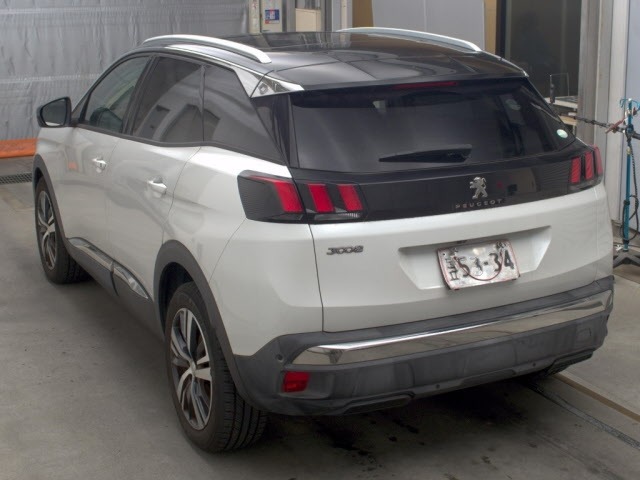 Peugeot 3008 2017 8469700-1