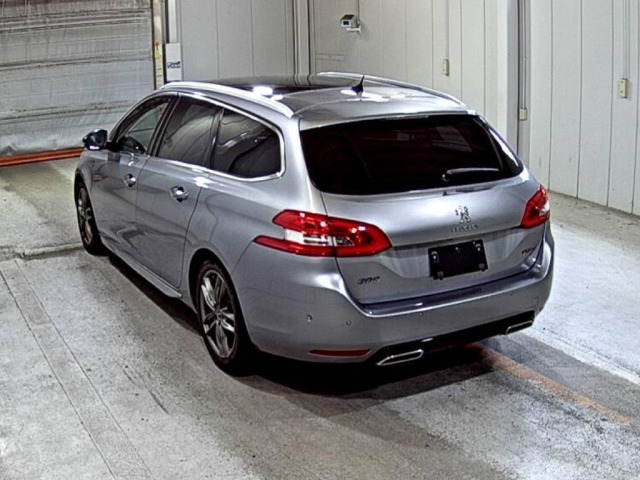 Peugeot 308 2015 8469430-1