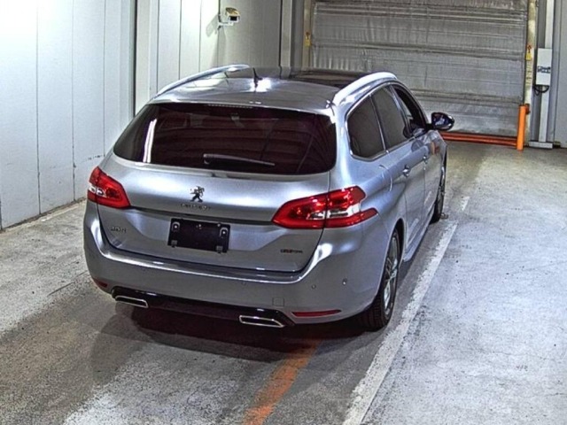Peugeot 308 2015 8469430-5