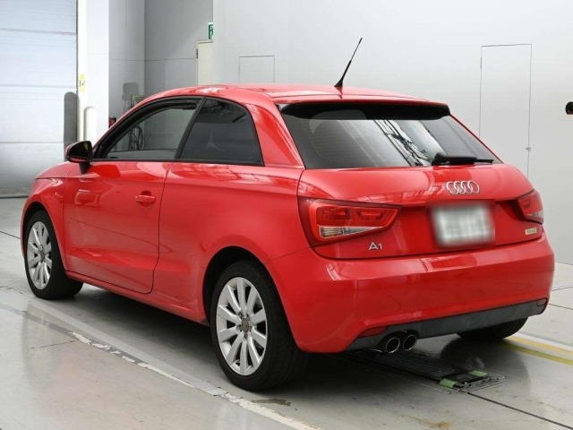 Audi A1 2011 8465983-6