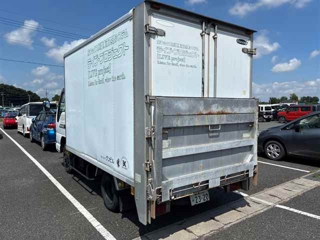 Nissan ATLAS 2004 8472825-1