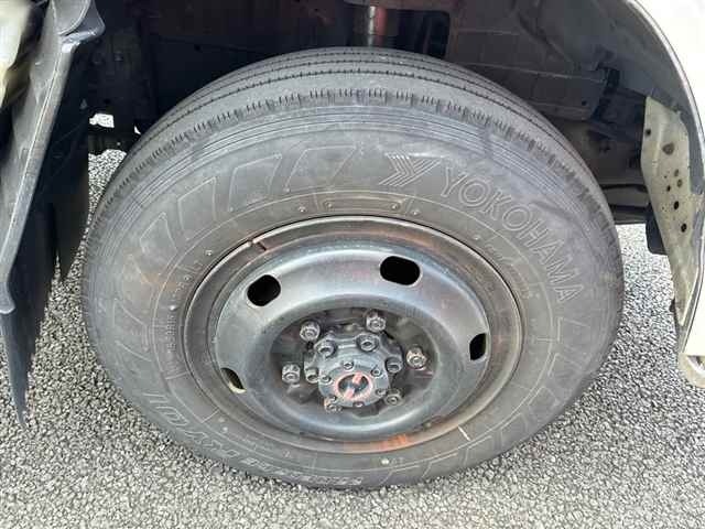 Nissan ATLAS 2004 8472825-9