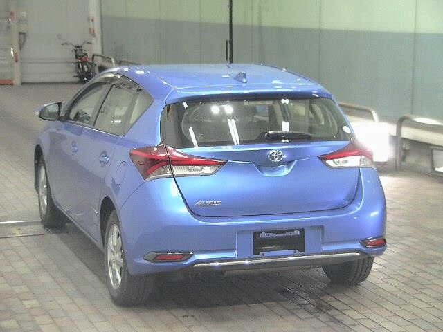 Toyota AURIS 2016 8474008-1