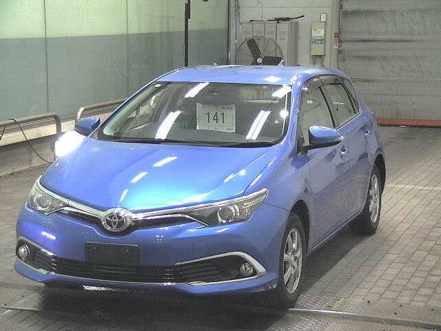 Toyota AURIS 2016 8474008-4