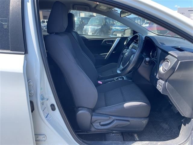 Toyota AURIS 2014 8474013-3