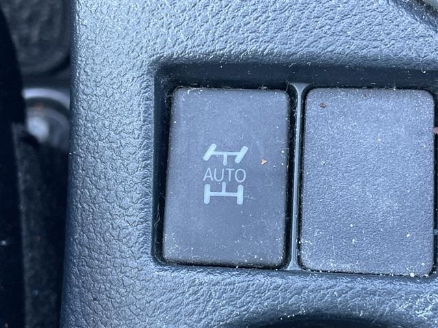Toyota AURIS 2014 8474013-6