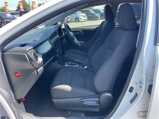 Toyota AURIS 2014 8474013-7