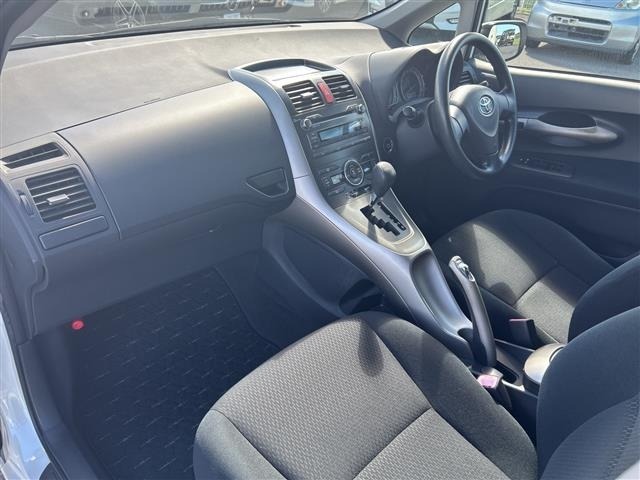 Toyota AURIS 2008 8474014-20