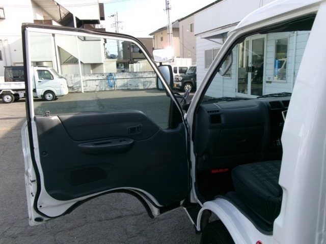 Mazda BONGO TRUCK 2016 8470114-14
