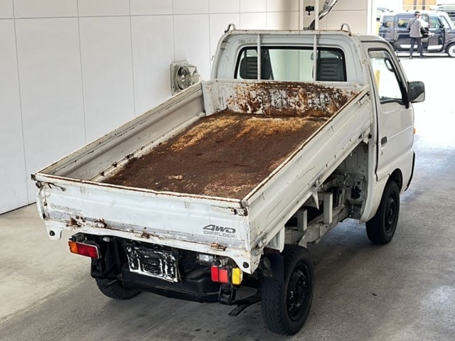 Suzuki CARRY TRUCK 1997 8473360-1