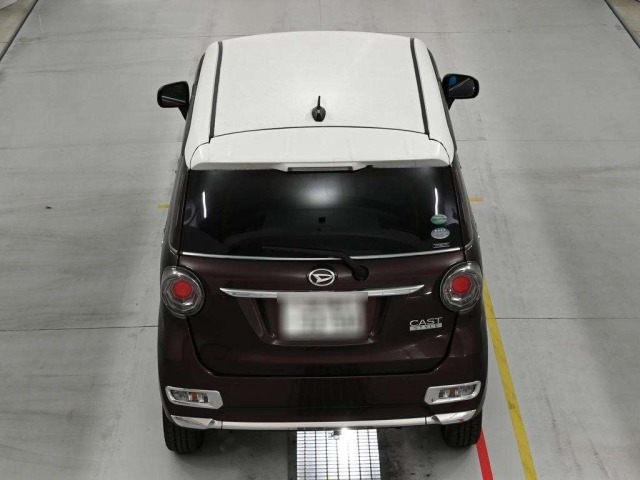 Daihatsu CAST 2015 8476617-8