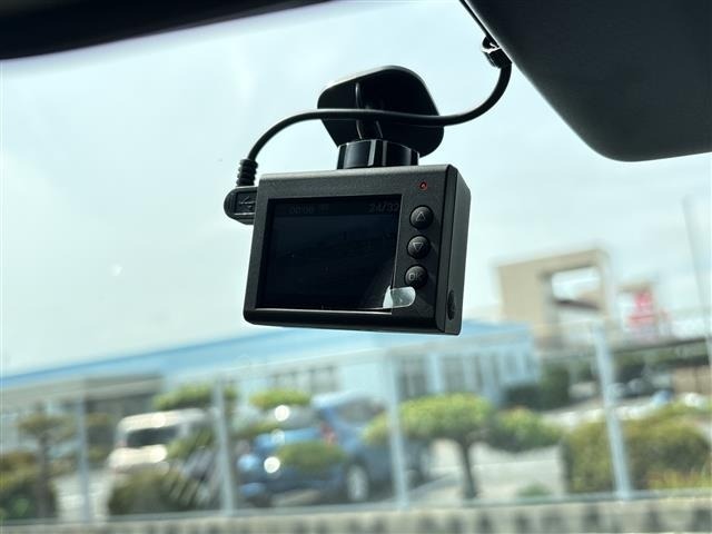 Daihatsu CAST 2021 8476828-9