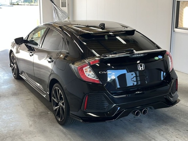 Honda CIVIC 2018 8478832-5