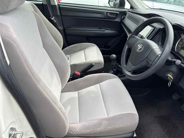 Toyota COROLLA AXIO 2015 8473784-7