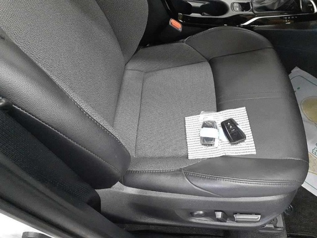Toyota COROLLA CROSS 2023 8476592-10