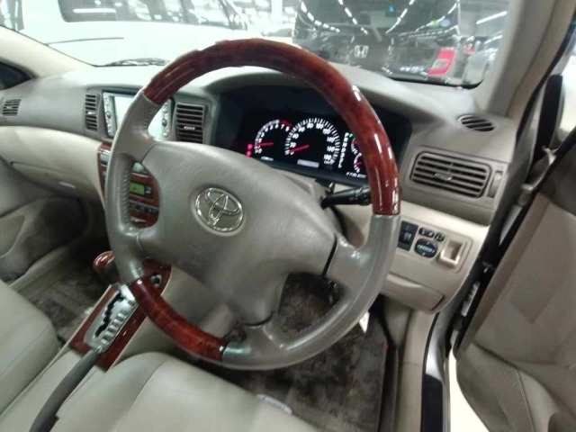 Toyota COROLLA 2004 8476654-9