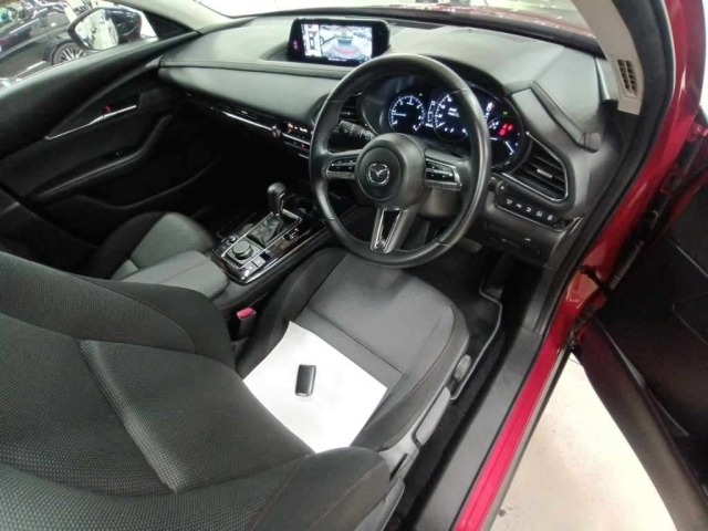 Mazda CX-30 2022 8471294-9