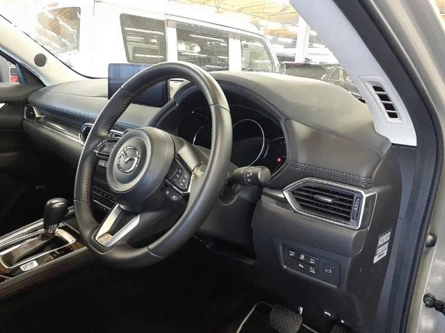Mazda CX-5 2023 8470648-9