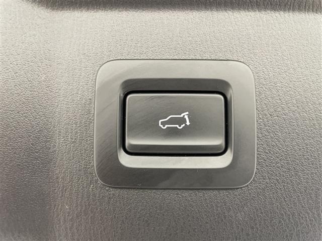 Mazda CX-8 2023 8477705-7