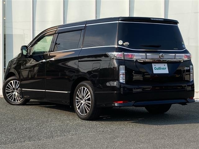 Nissan ELGRAND 2018 8478498-13