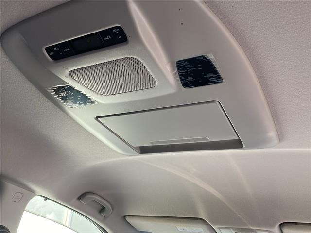 Nissan ELGRAND 2018 8478498-21