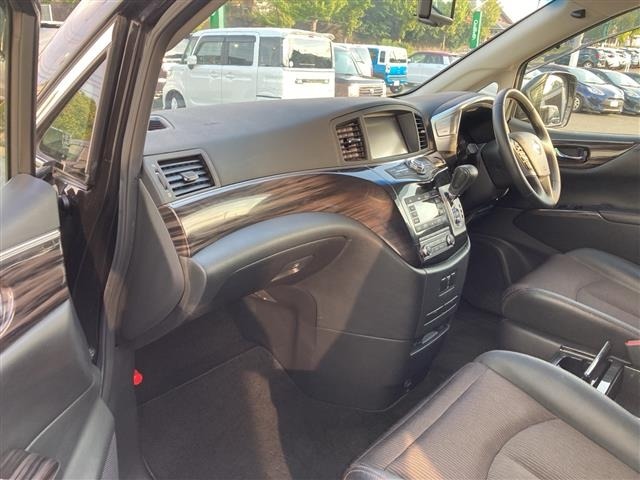 Nissan ELGRAND 2018 8478498-6