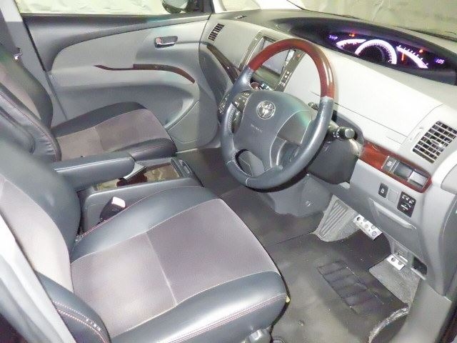 Toyota ESTIMA 2011 8464877-3