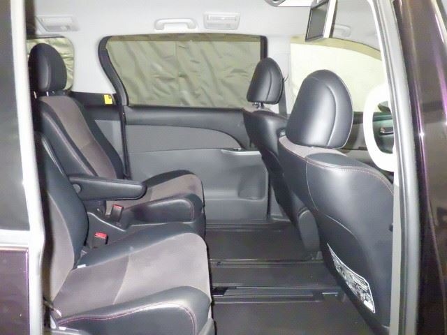 Toyota ESTIMA 2011 8464877-5