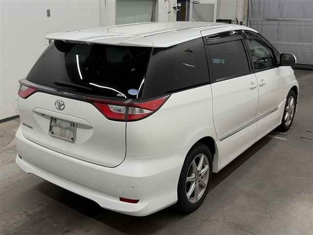 Toyota ESTIMA 2019 8464882-5